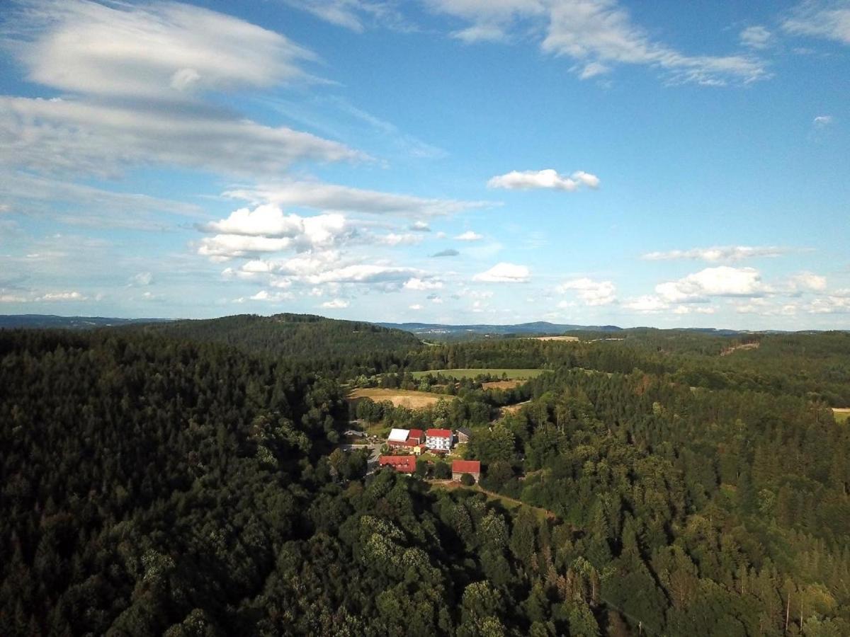 Fraenkische Linie - Radspitz-Ferienwohnungen Marktrodach Kültér fotó